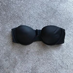 Black Strapless Bra